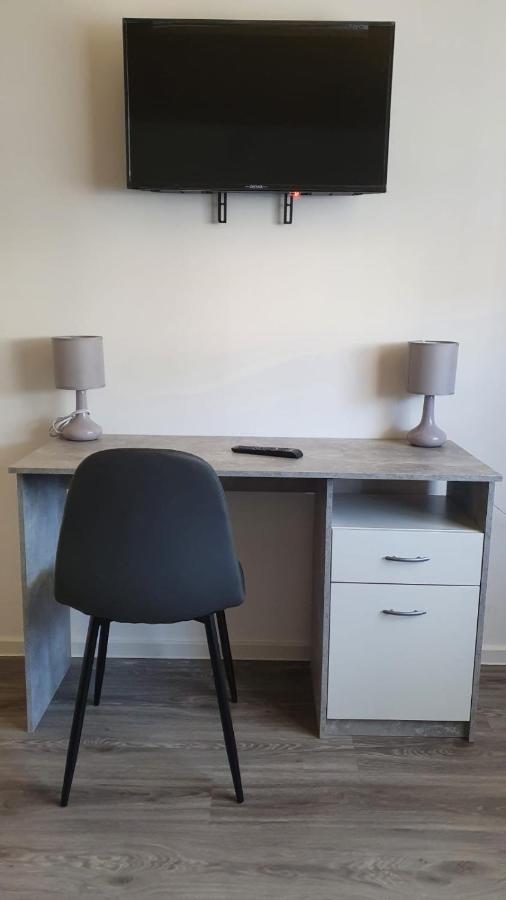 Air Rooms Hotel Kelsterbach Esterno foto
