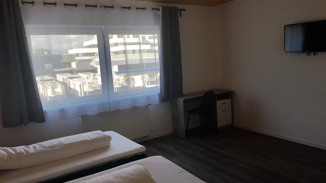 Air Rooms Hotel Kelsterbach Esterno foto
