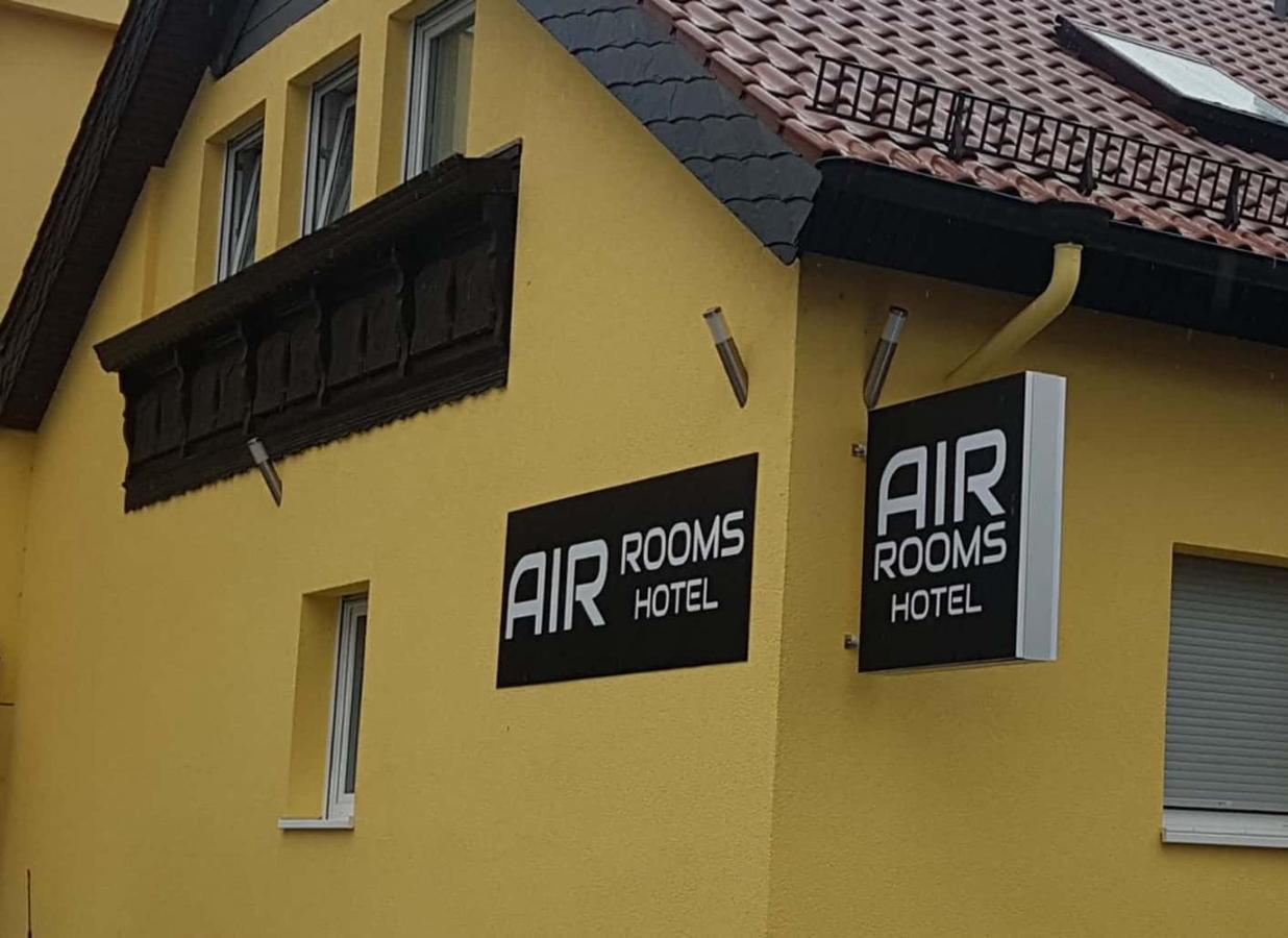 Air Rooms Hotel Kelsterbach Esterno foto